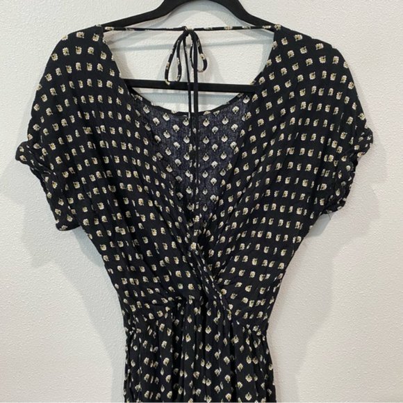 Carly Jean Daisy Print Jumpsuit Wide Leg Black Small - Picture 9 of 10
